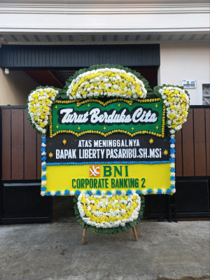 Papan Bunga Duka di Mekarjaya